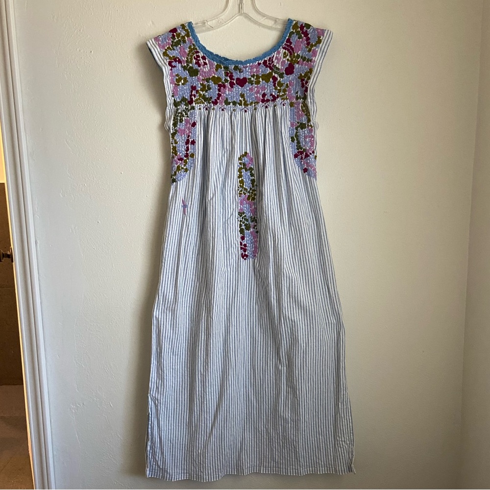 Mi Golondrina Floral Embroidered Midi Dress